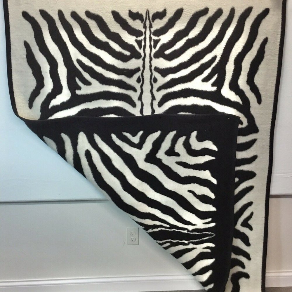 Zebra Blanket Reversible Crown Crafts Vuteks Yugoslavia Vtg Throw Plush 60 x 80 - Picture 8 of 10
